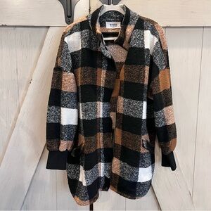 Steve Madden BB Dakota Plaid Jacket - Black, White, Brown Size Medium